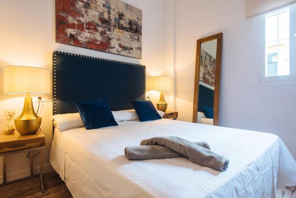 Selecta Patricio Saenz Apartment Seville Luaran gambar