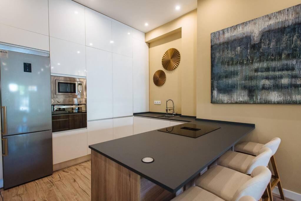 Selecta Patricio Saenz Apartment Seville Luaran gambar